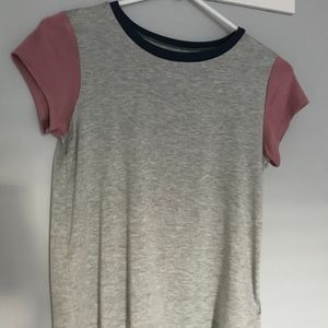 American Eagle Short Sleeved Top